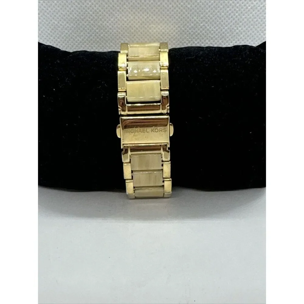 Michael Kors MK5632 Women's Gold Tone Analog Dial Quartz Wrist Watch JNA372